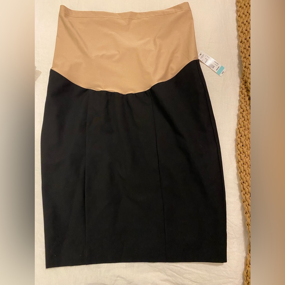 ***** NEW******Maternity black skirt